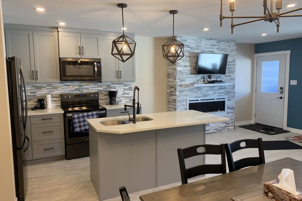 Photo of Kitchen in Katepwa Beach