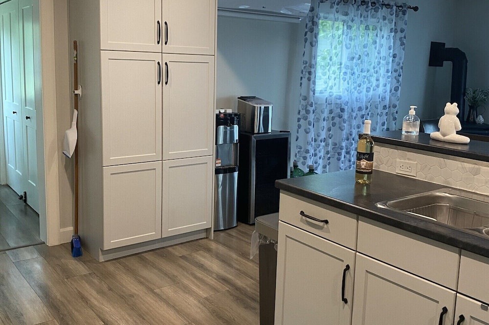 Photo of Kitchen in Quinte West