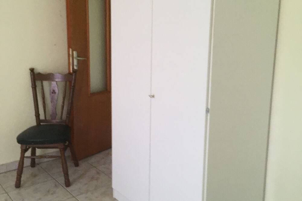 Photo of Bedroom in Frayssinet-le-Gelat