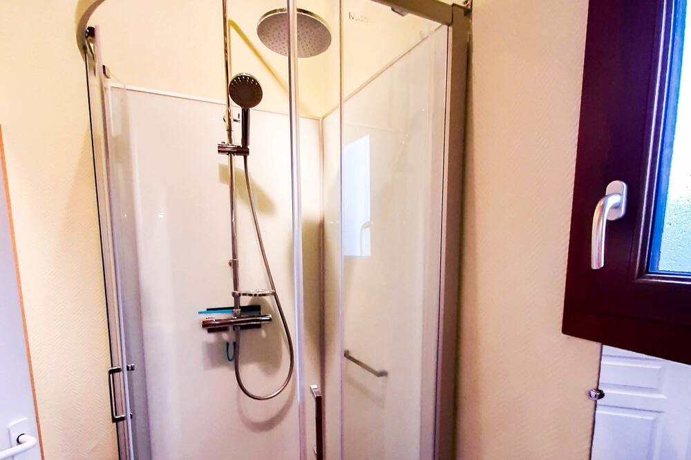 Photo of Bathroom in Amboise