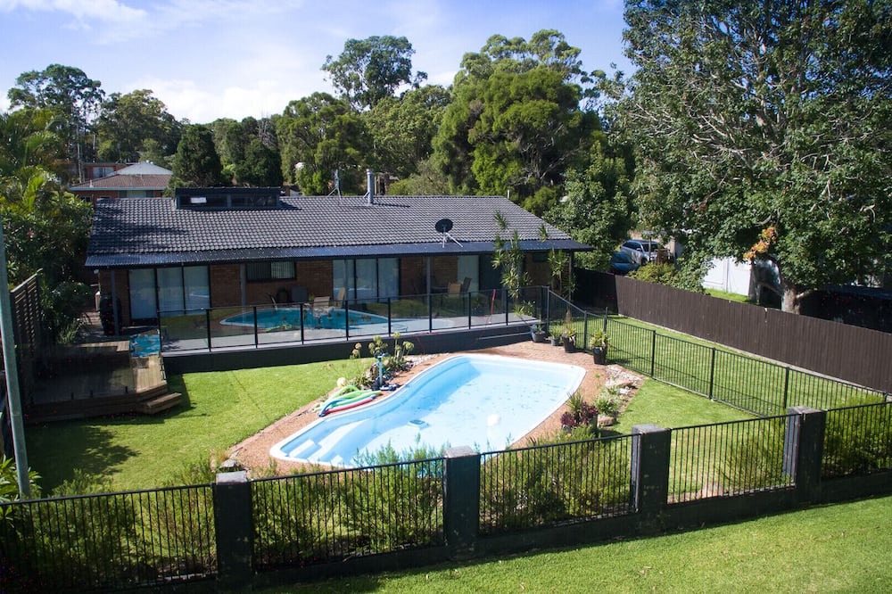 Photo of Outdoor in Bolton Point