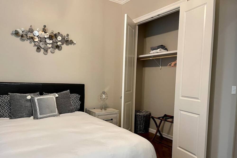 Photo of Bedroom in Downtown