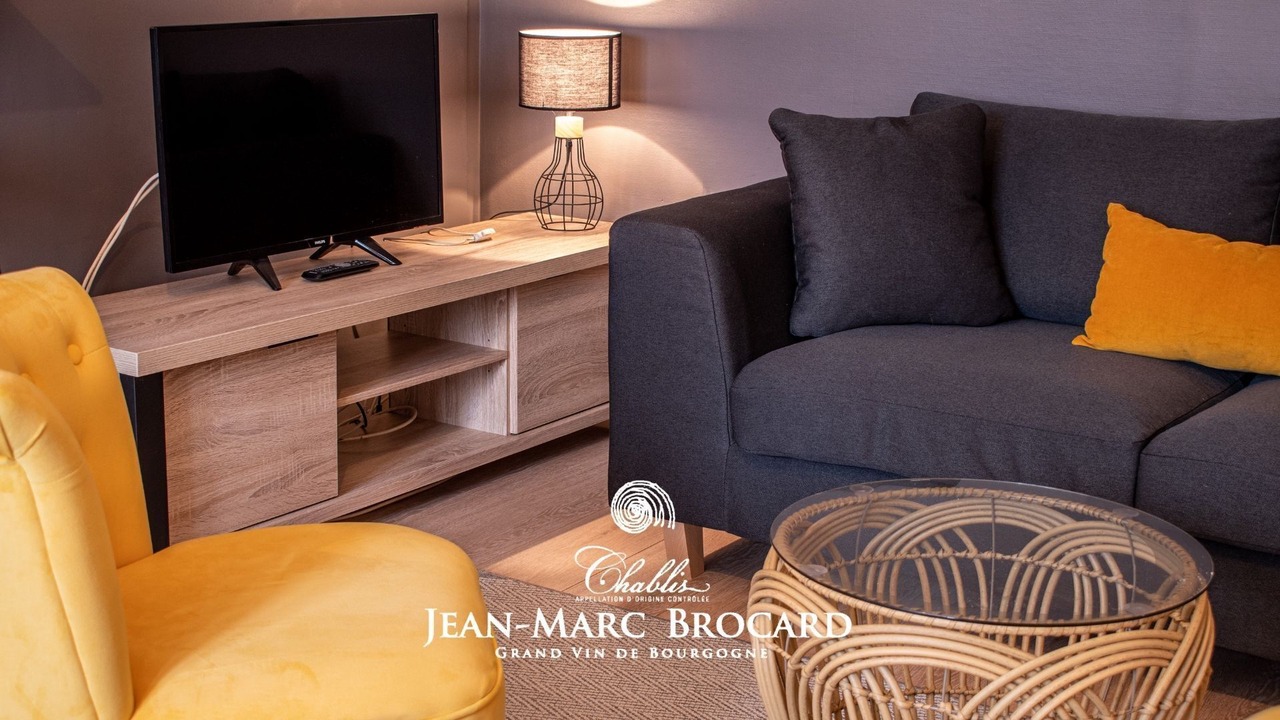 Photo of Others in Chablis