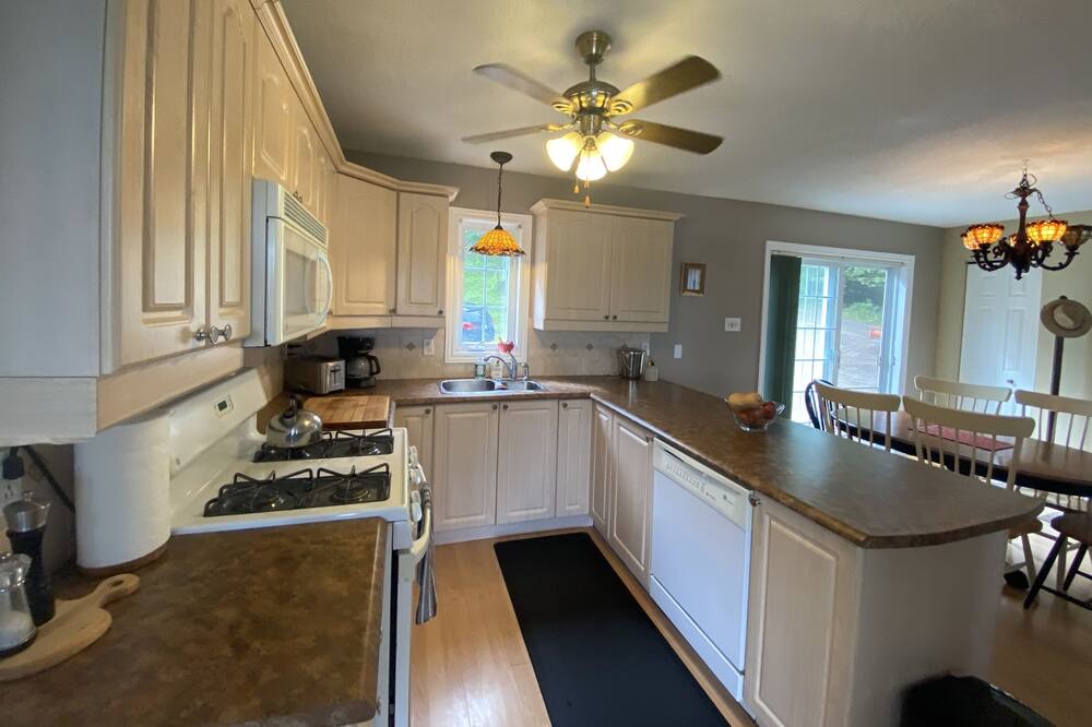 Photo of Kitchen in Low