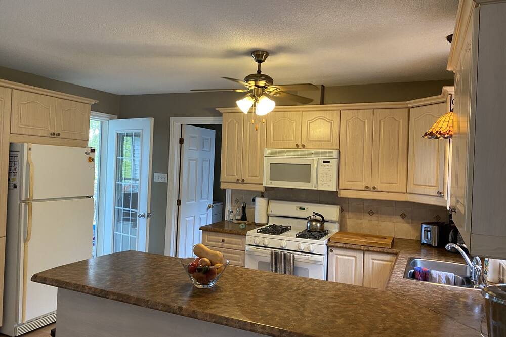 Photo of Kitchen in Low