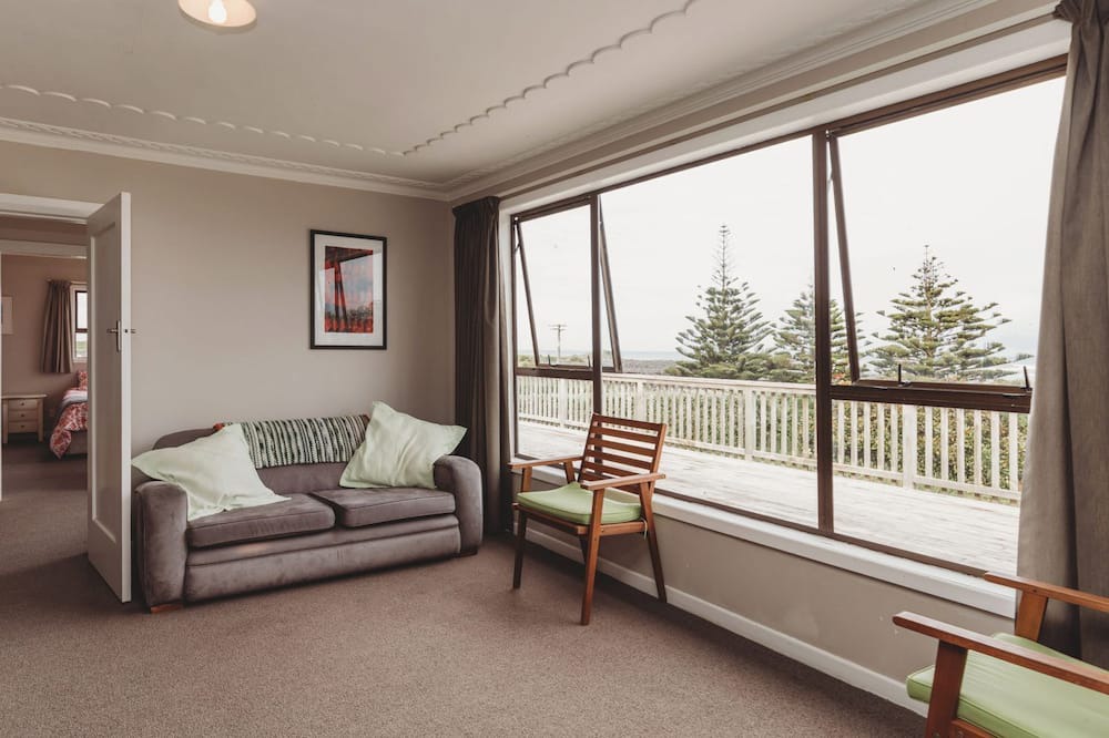 Photo of Livingroom in Warea