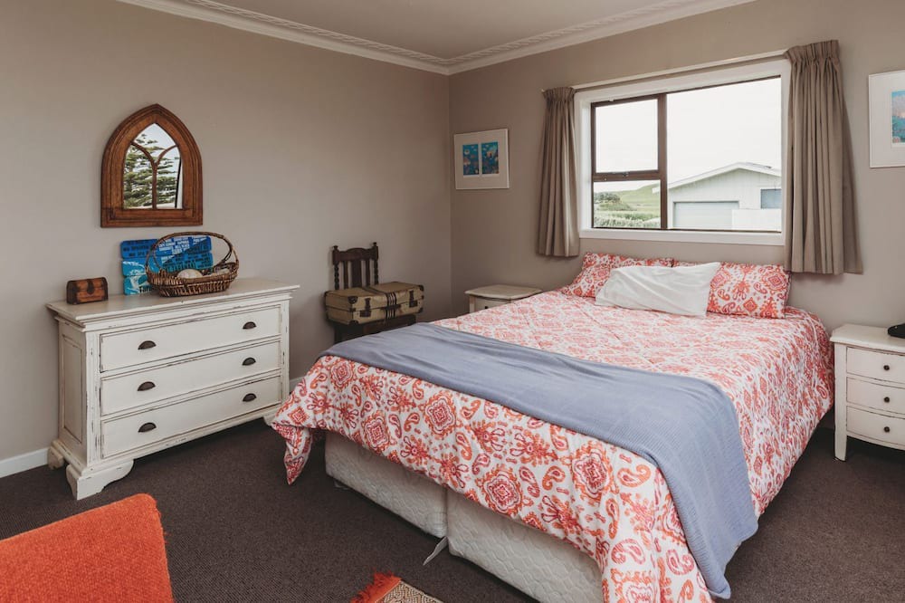 Photo of Bedroom in Warea