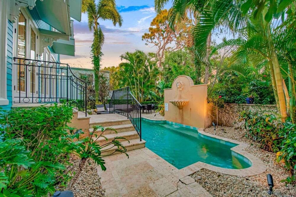 Photo of Outdoor in Ringling Estates