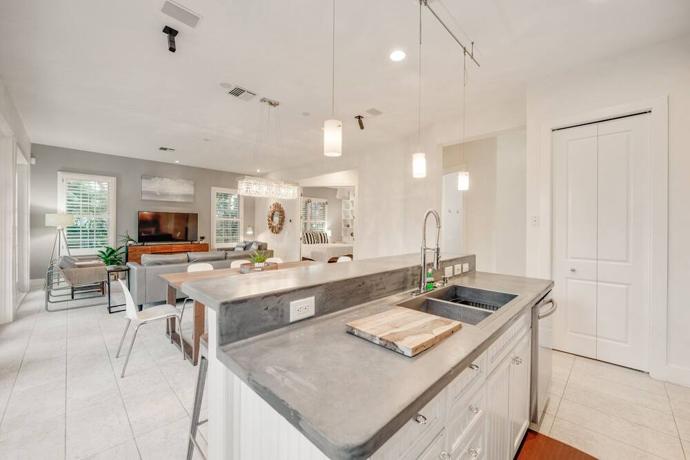 Photo of Kitchen in Ringling Estates