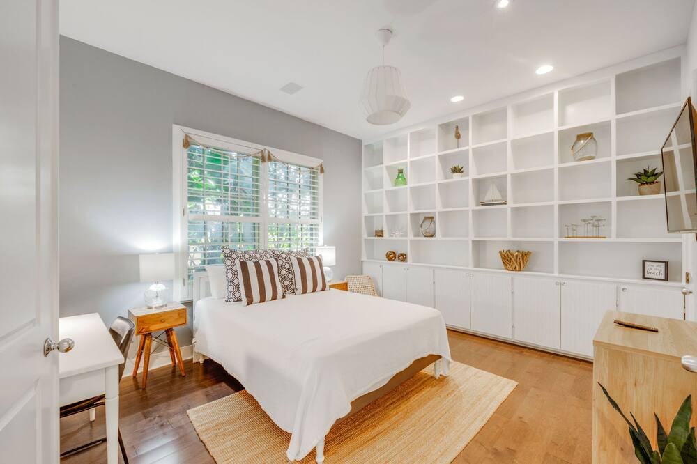 Photo of Bedroom in Ringling Estates