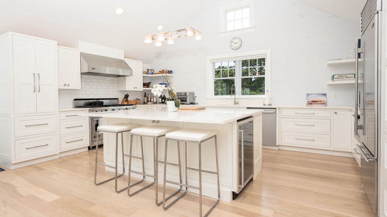 Photo of Kitchen in Surfside