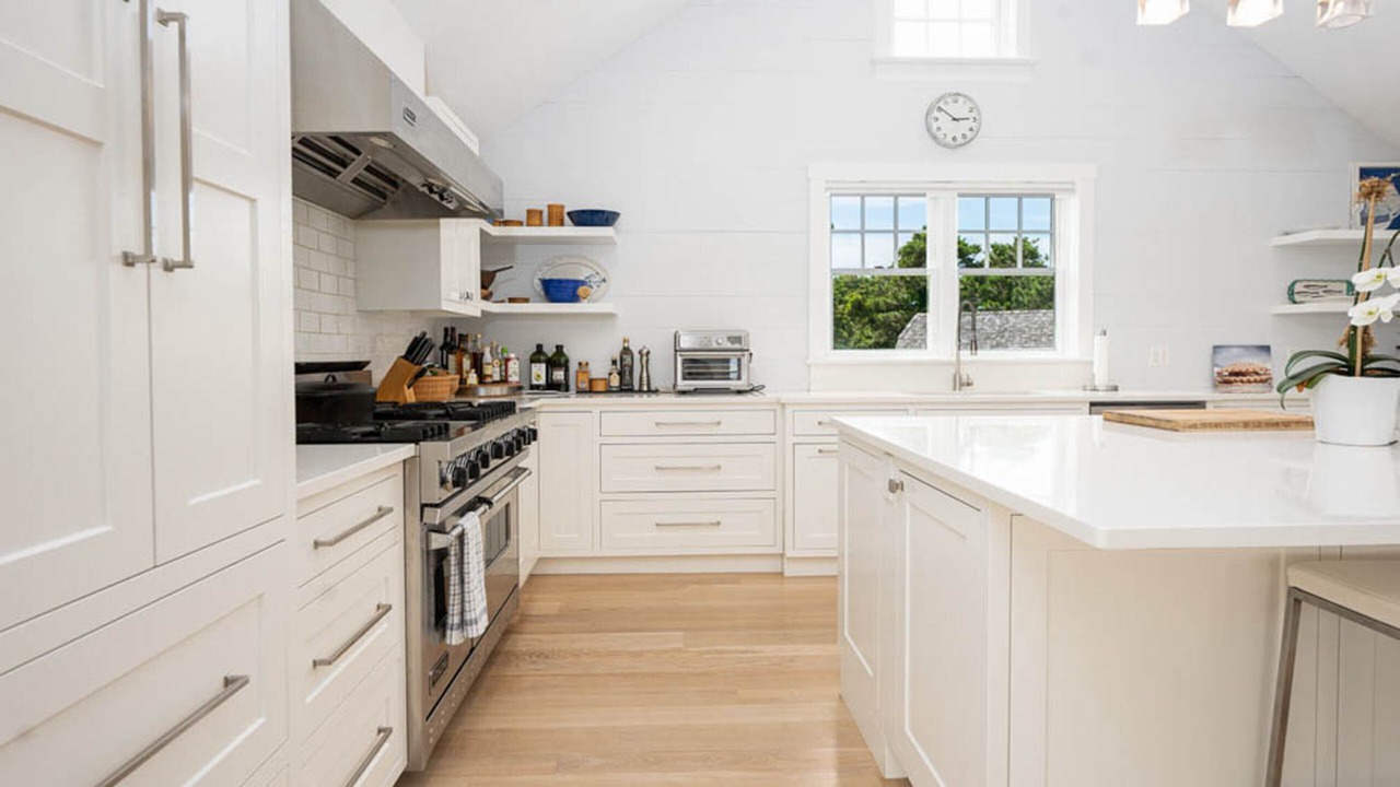 Photo of Kitchen in Surfside