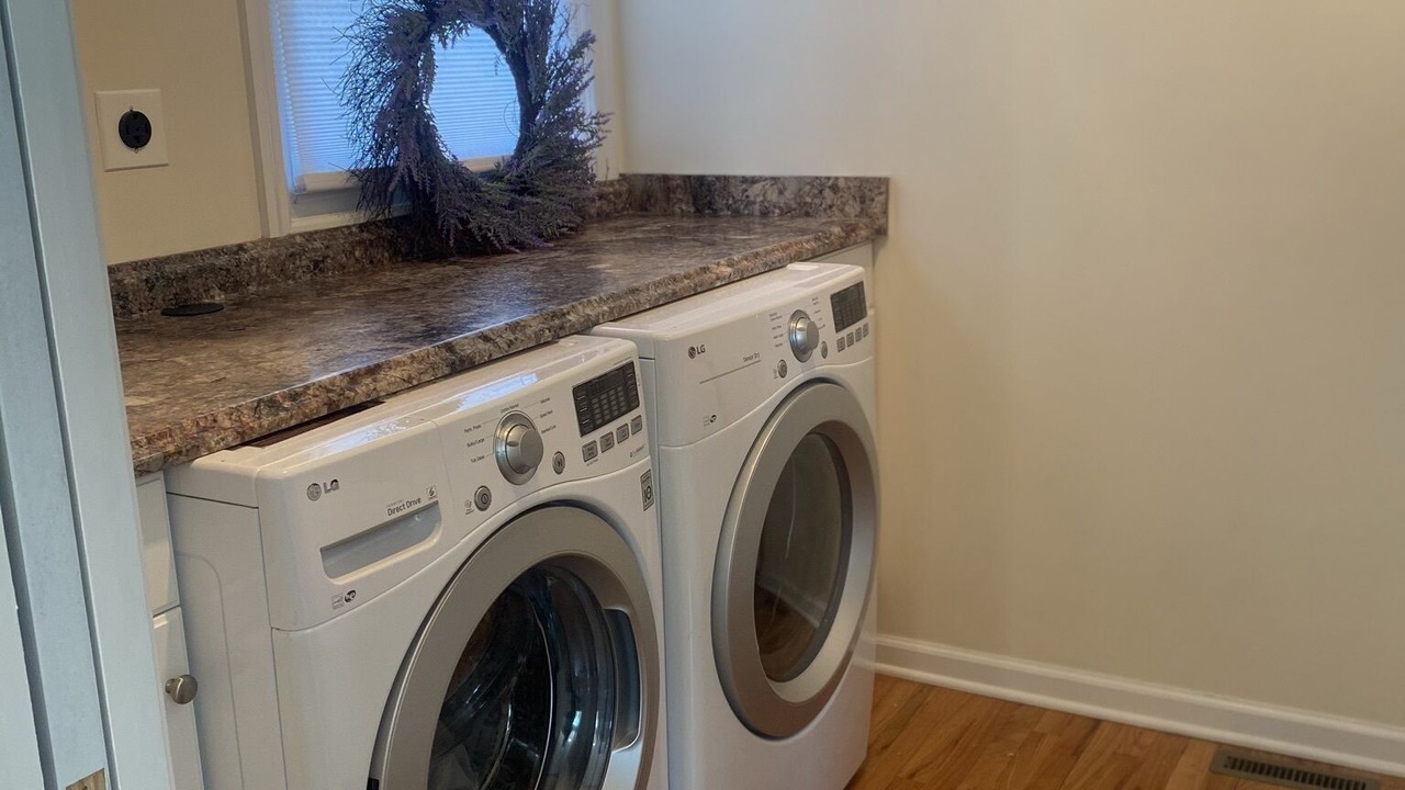 Photo of Others in East Marion