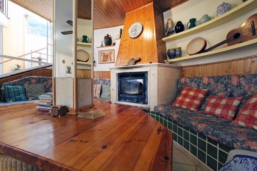 Photo of Livingroom in Sant Esteve de la Sarga