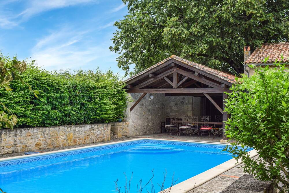 Photo of Outdoor in Montcabrier