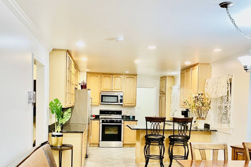 Photo of Livingroom in East Norwalk