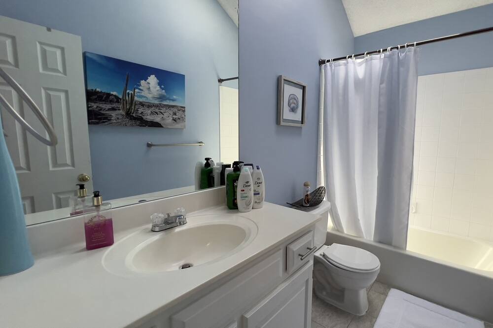 Photo of Bathroom in Olathe
