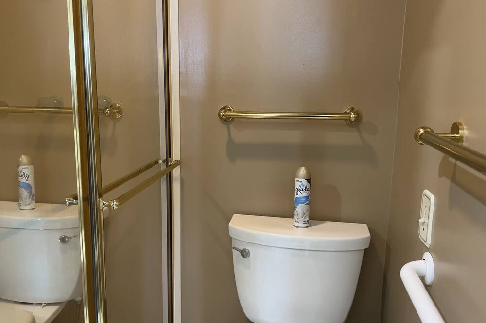 Photo of Bathroom in Olathe