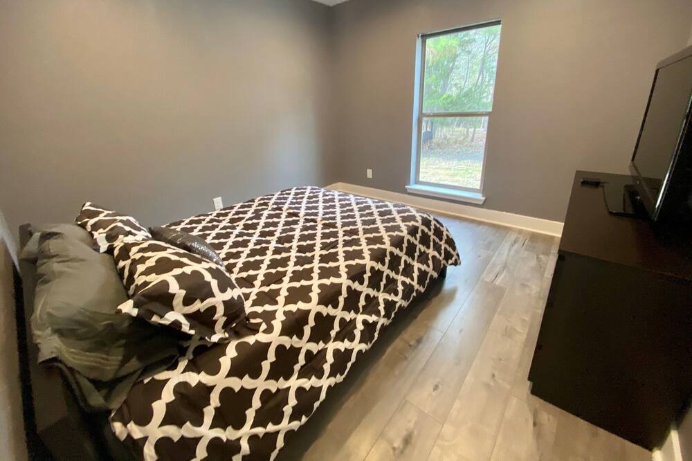 Photo of Bedroom in Cape Royale