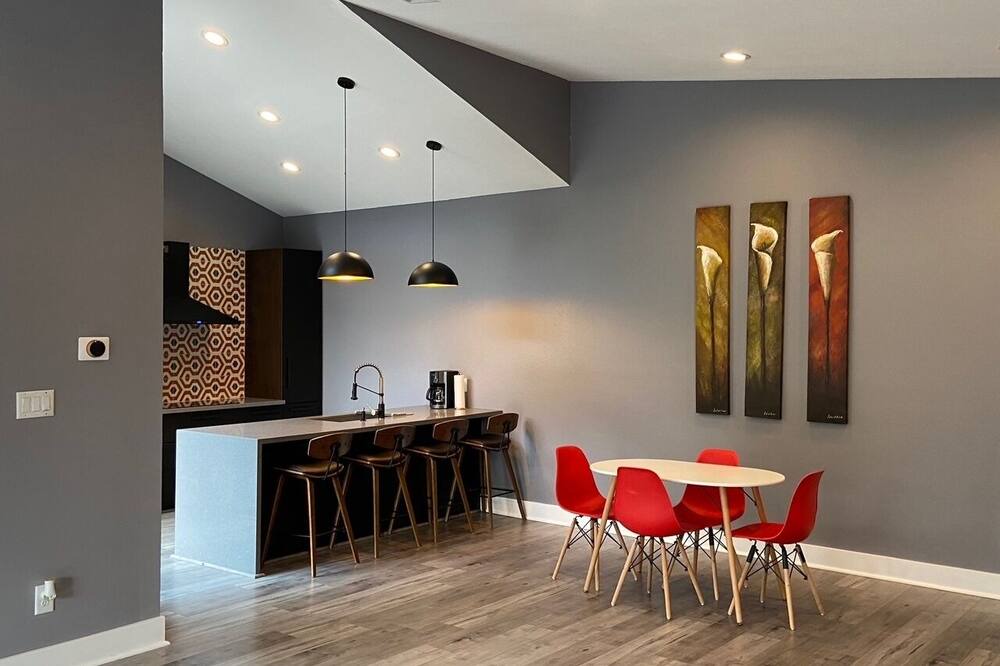 Photo of Kitchen in Cape Royale