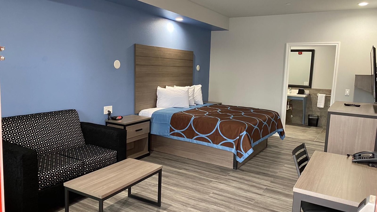 Photo of Bedroom in Dickinson