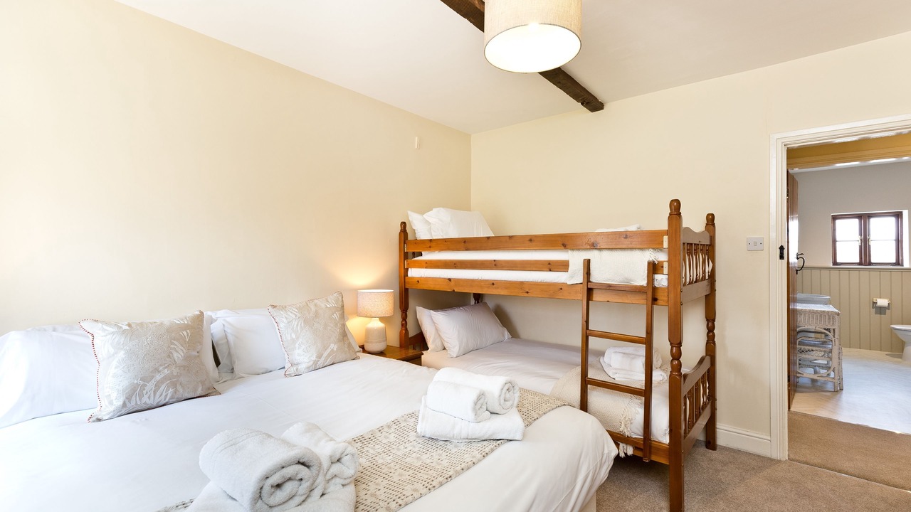 Photo of Others in Knockerdown