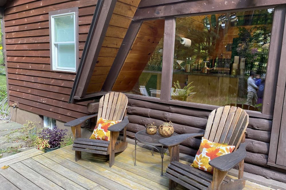 Photo of Patio Balcony in Rensselaerville