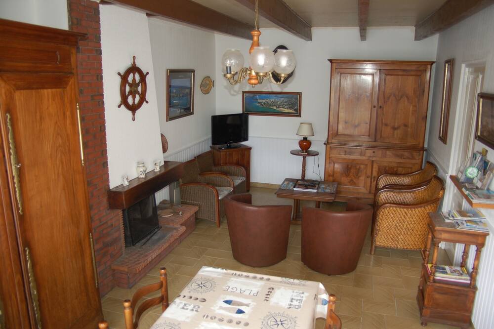 Photo of Livingroom in La Grand-ville
