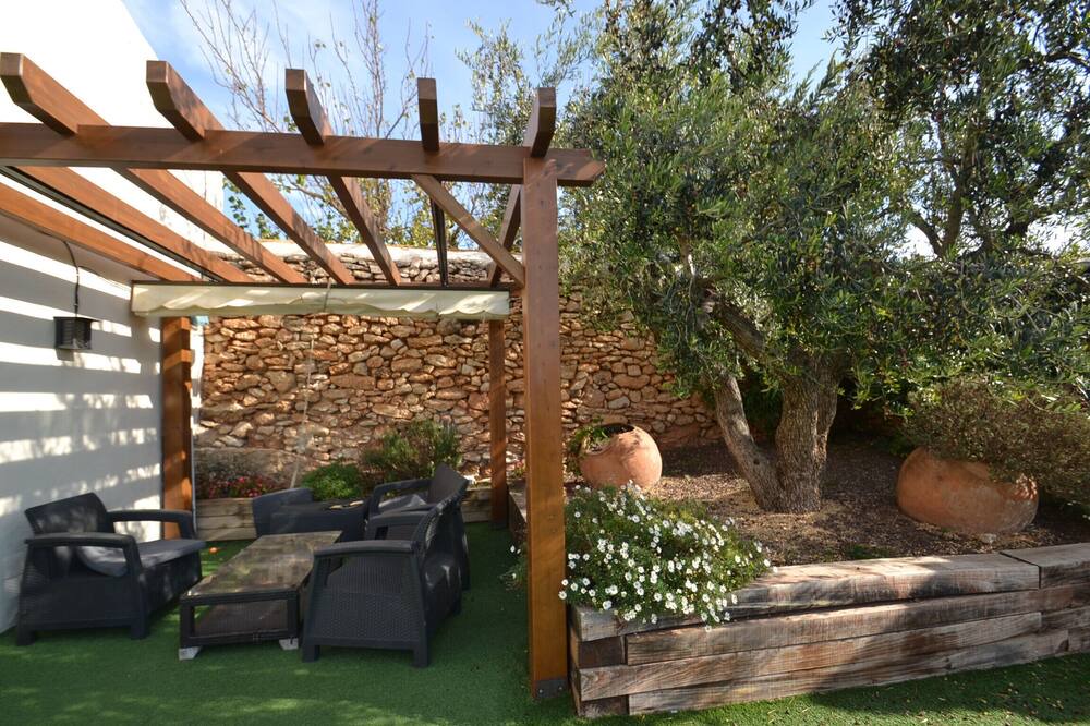 Photo of Outdoor in La Bisbal del Penedes