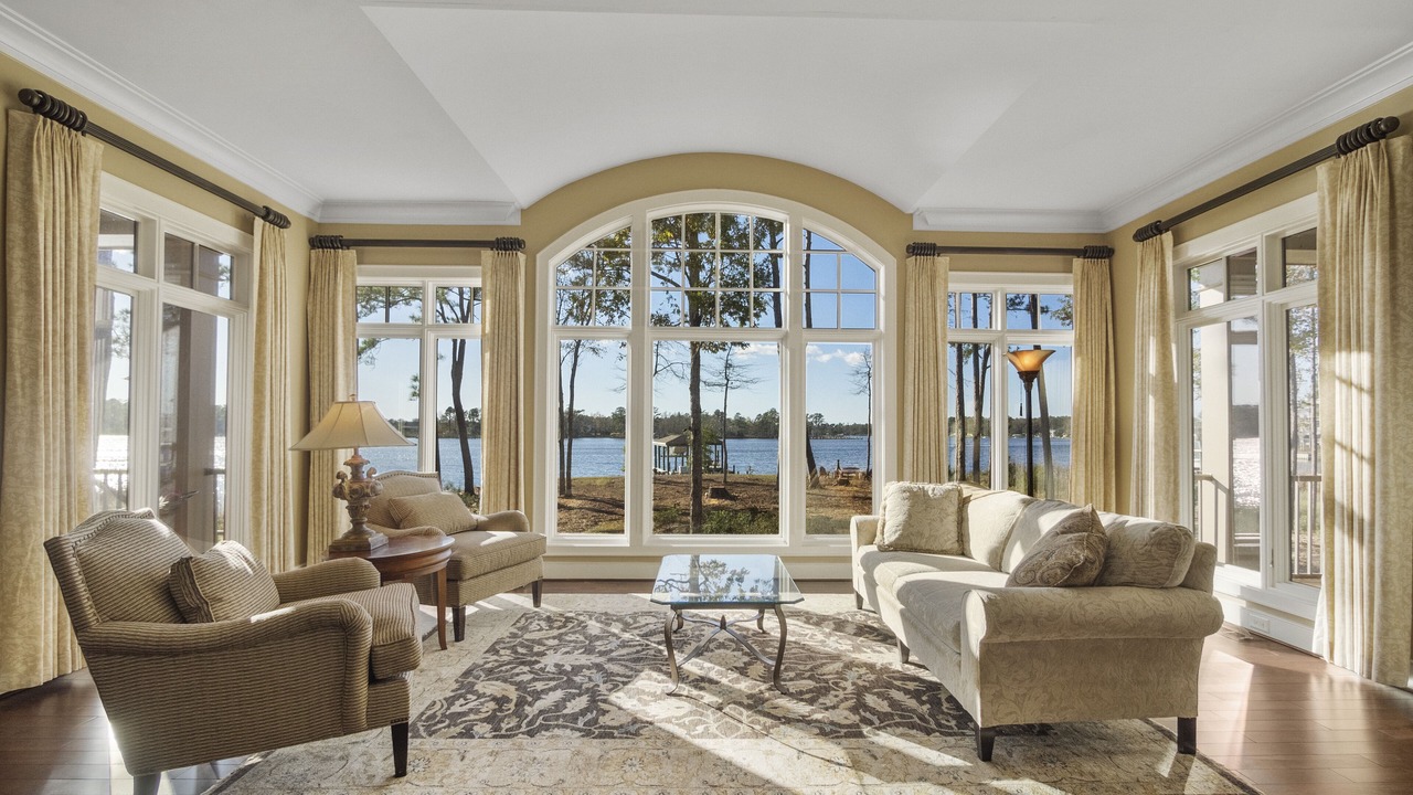 Photo of Livingroom in Minnesott Beach