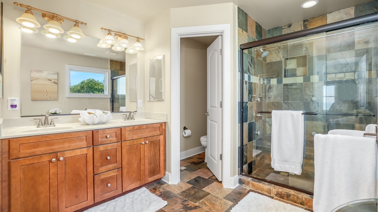 Photo of Others in Picketts Harbor