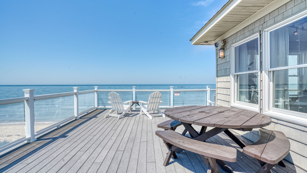 Photo of Outdoor in Picketts Harbor
