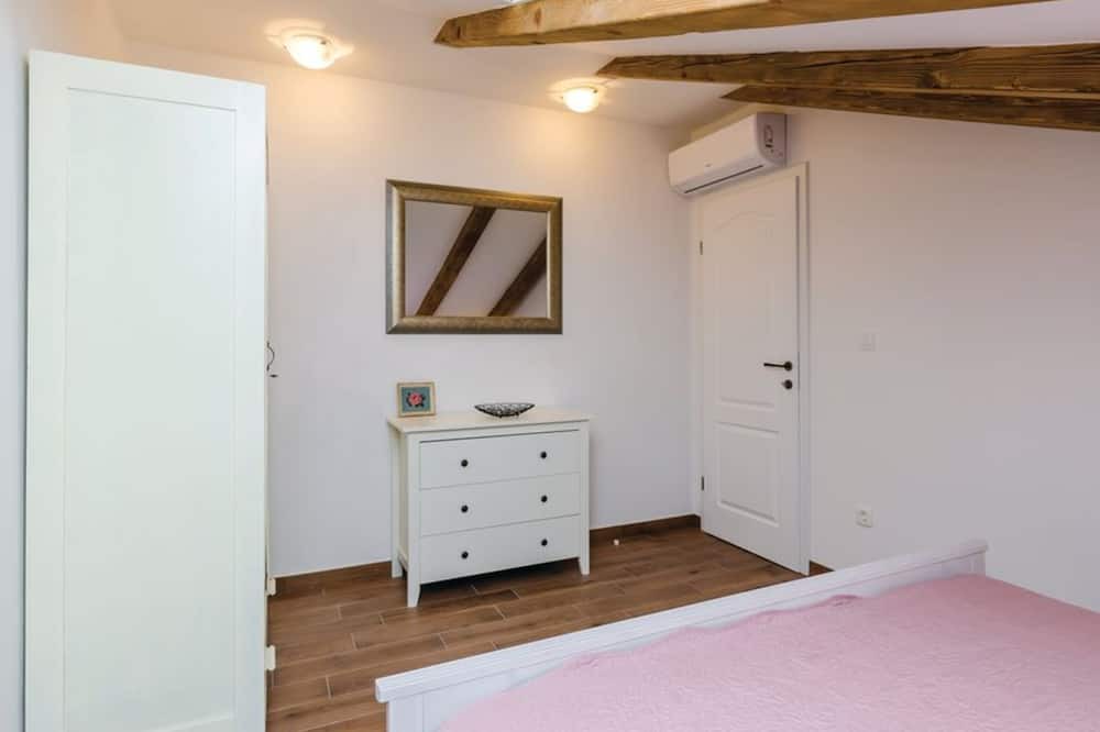 Photo of Bedroom in Brsecine