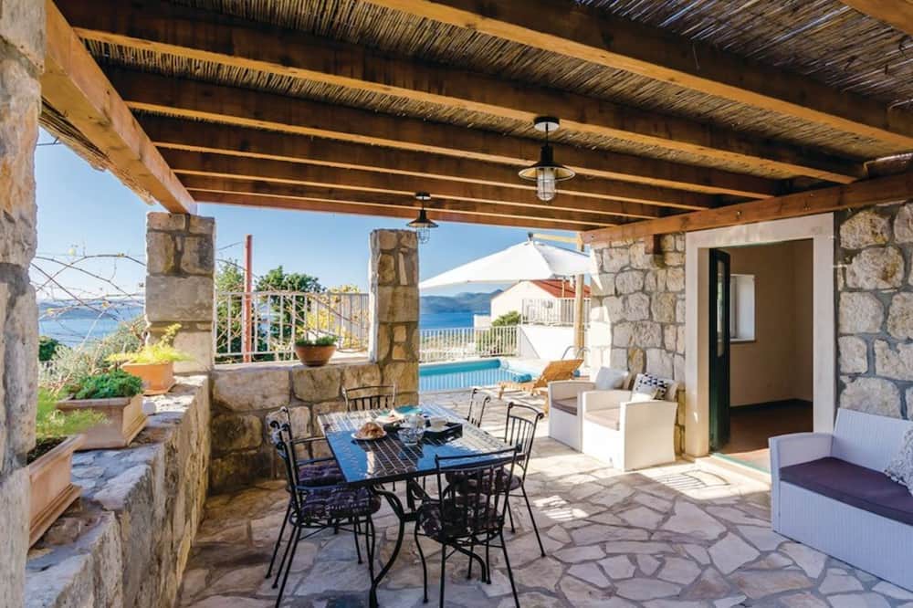 Photo of Patio Balcony in Brsecine