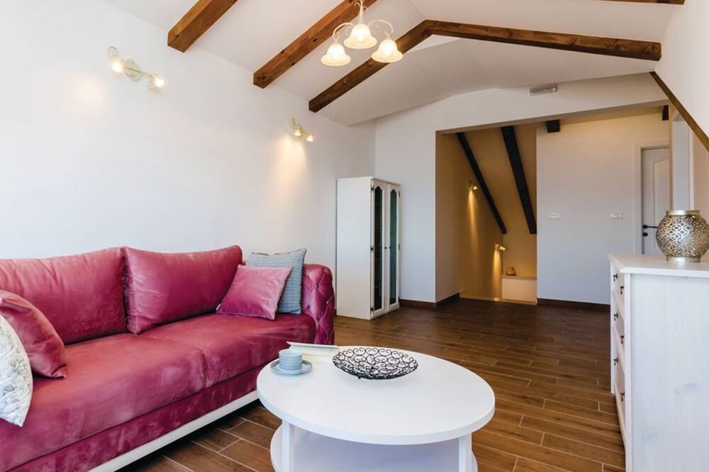Photo of Livingroom in Brsecine