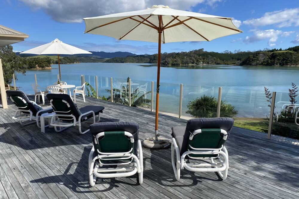 Photo of Others in Whangaruru