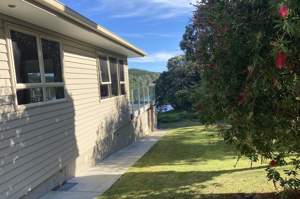 Photo of Others in Whangaruru