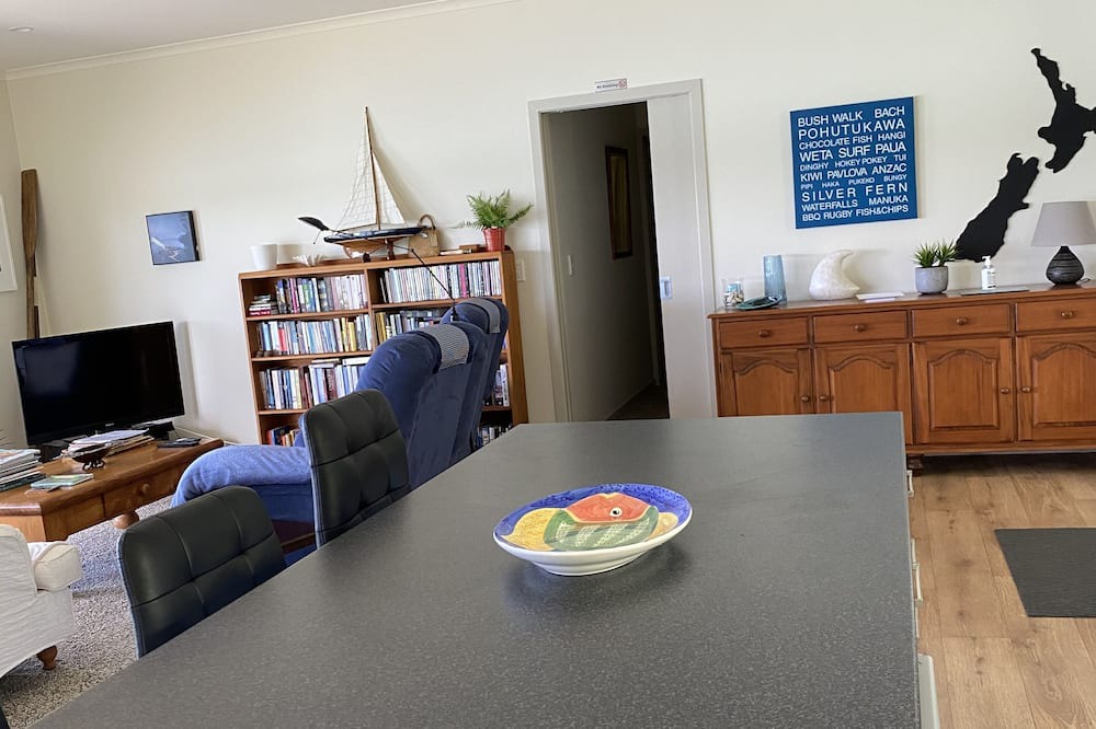 Photo of Others in Whangaruru