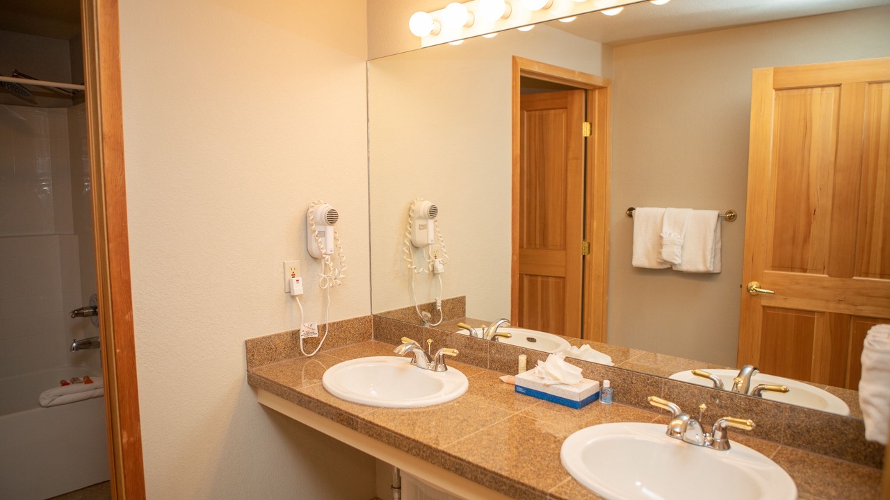 Photo of Bathroom in Mountain House