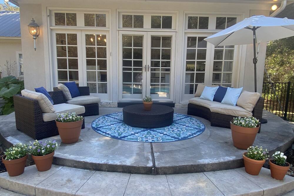 Photo of Patio Balcony in Montgomery