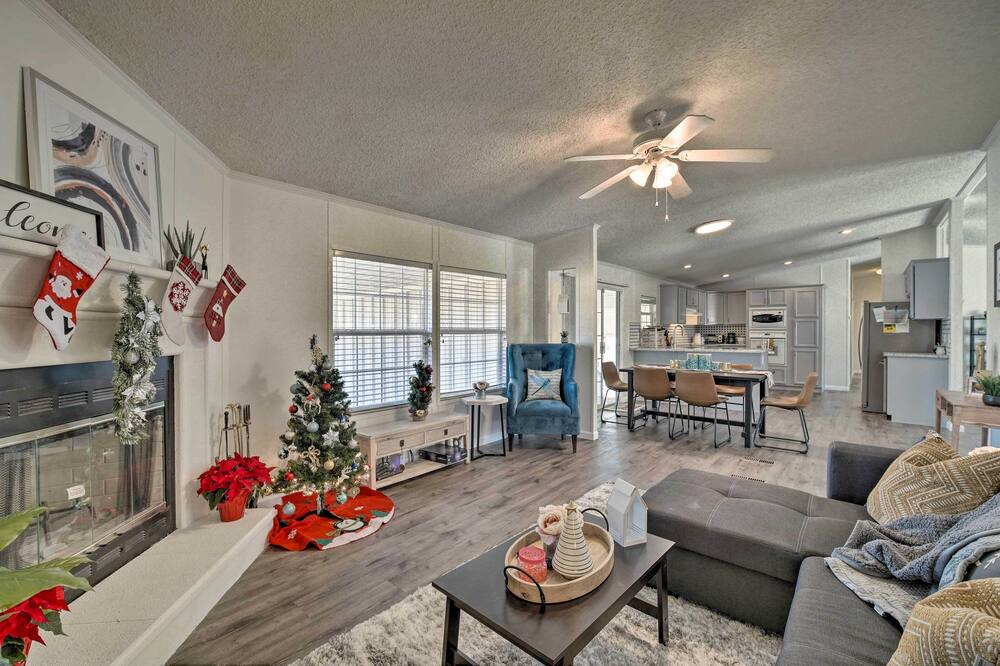 Photo of Livingroom in Onalaska