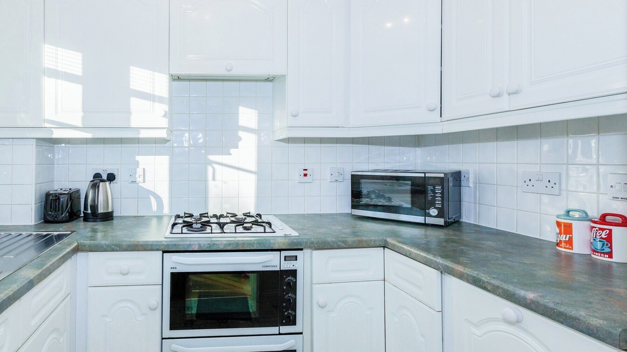 Photo of Kitchen in Basingstoke