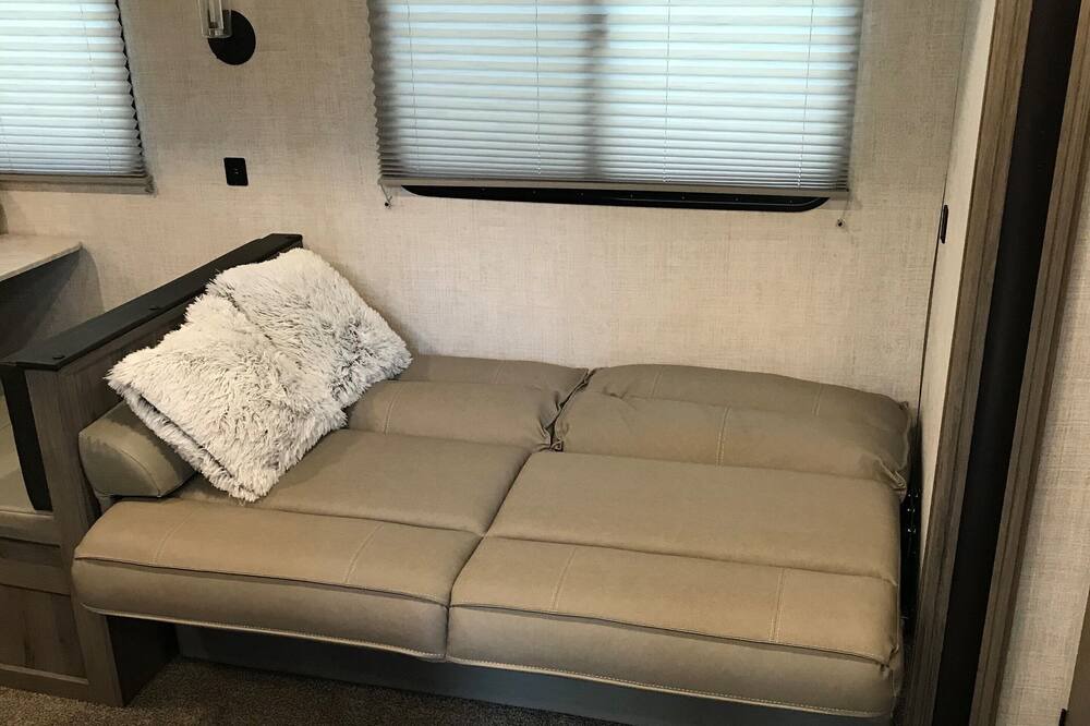 Photo of Livingroom in Eureka
