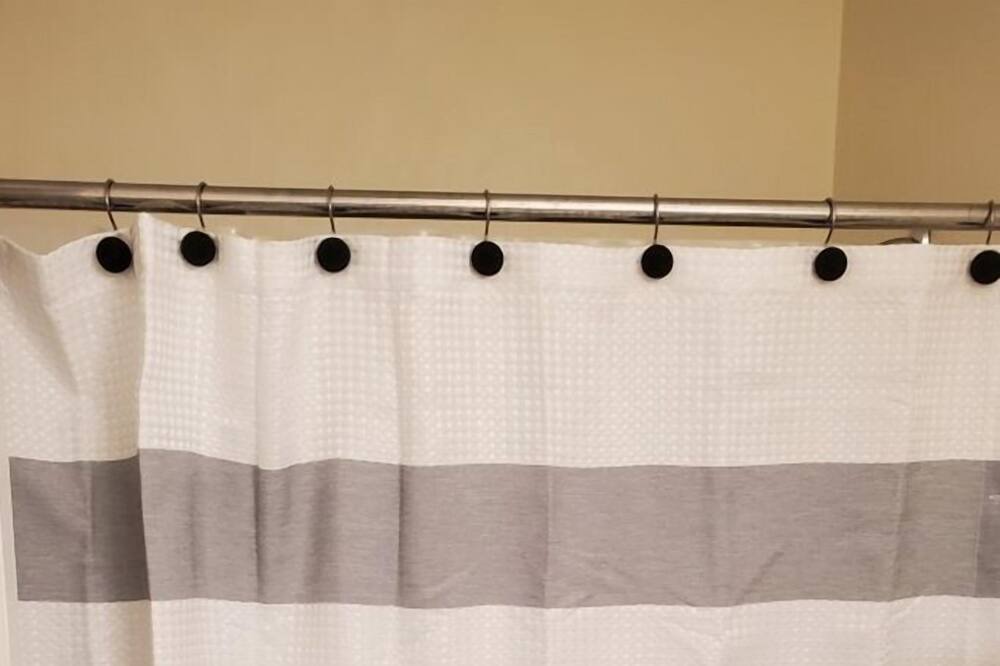 Photo of Bathroom in Martinez