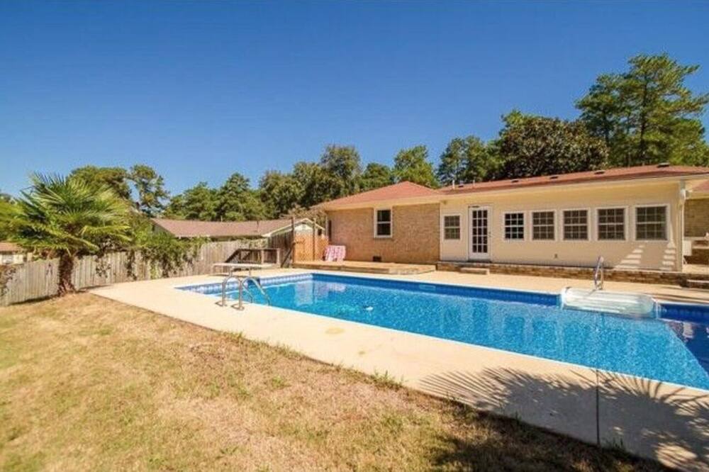 Photo of Outdoor in Martinez