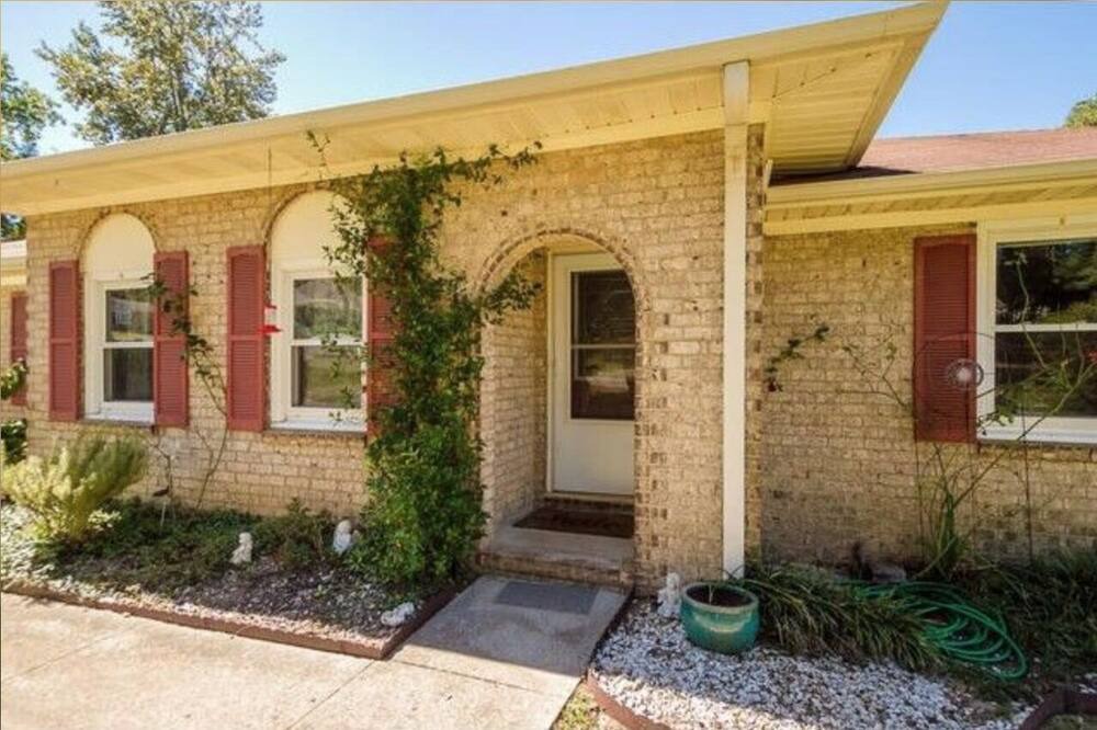 Photo of Outdoor in Martinez