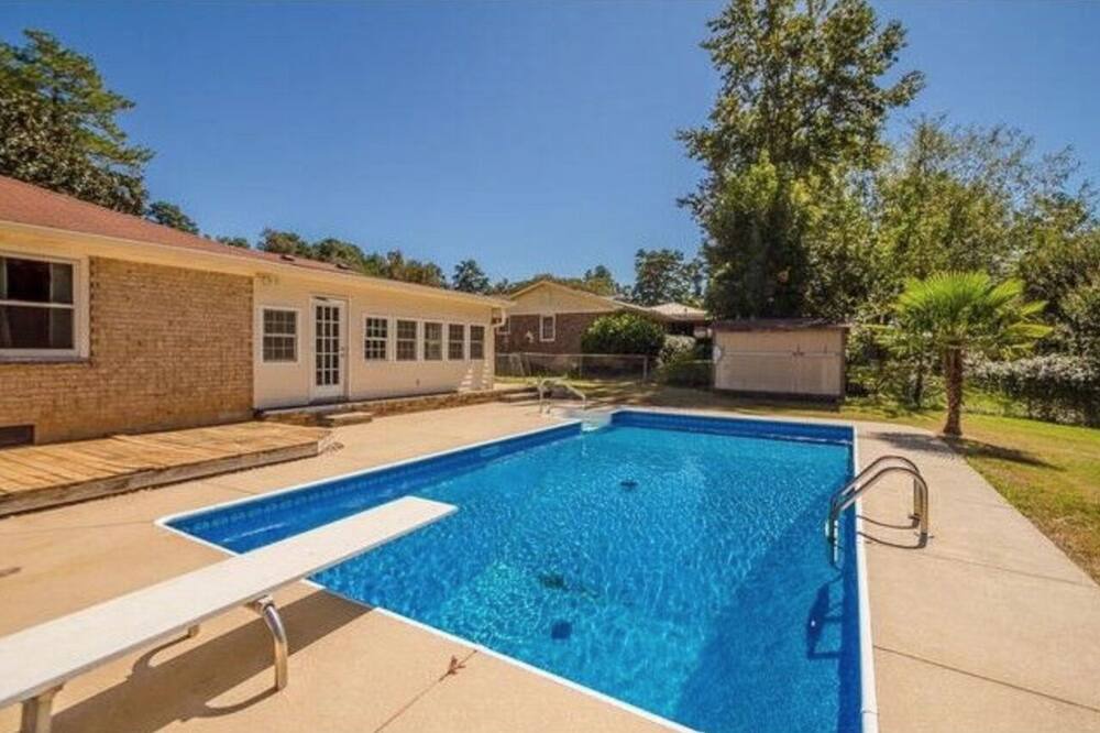 Photo of Outdoor in Martinez