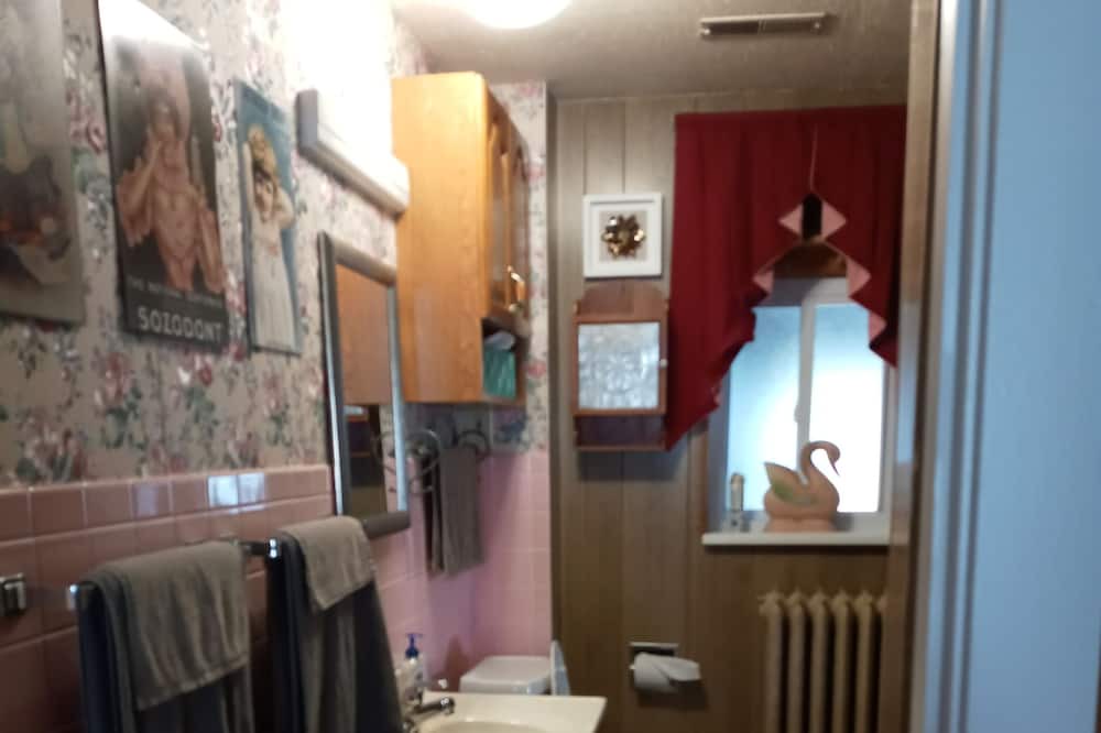 Photo of Bathroom in Mascoutah