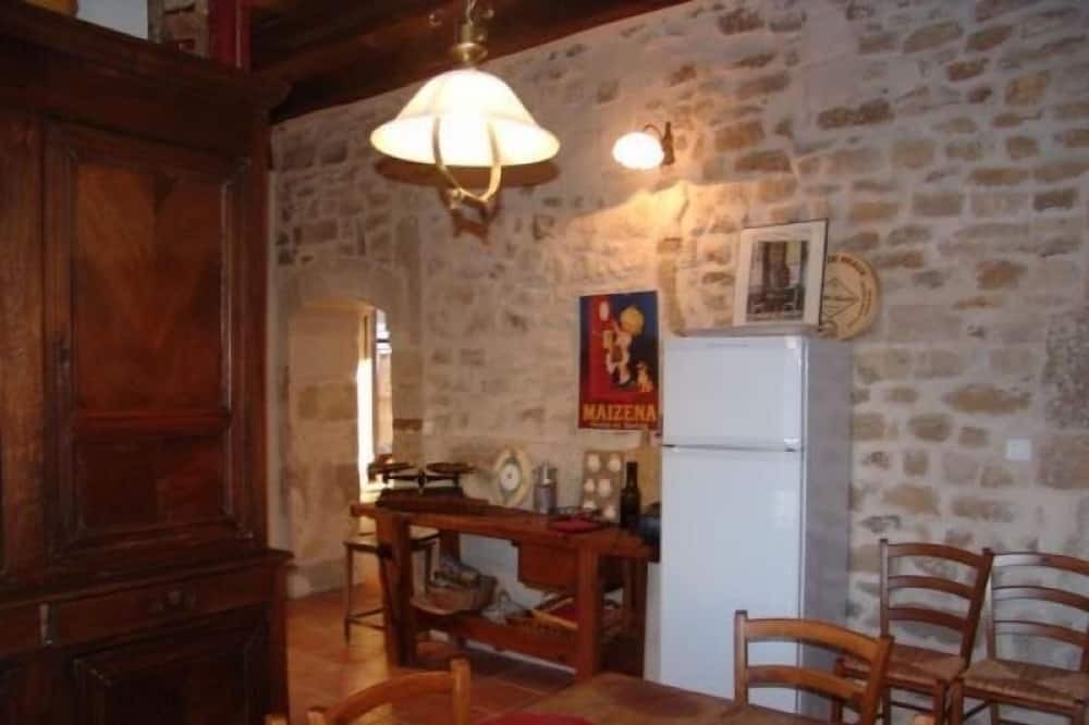 Photo of Others in Void-Vacon