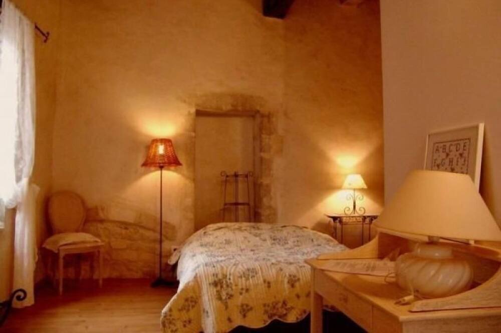 Photo of Others in Void-Vacon